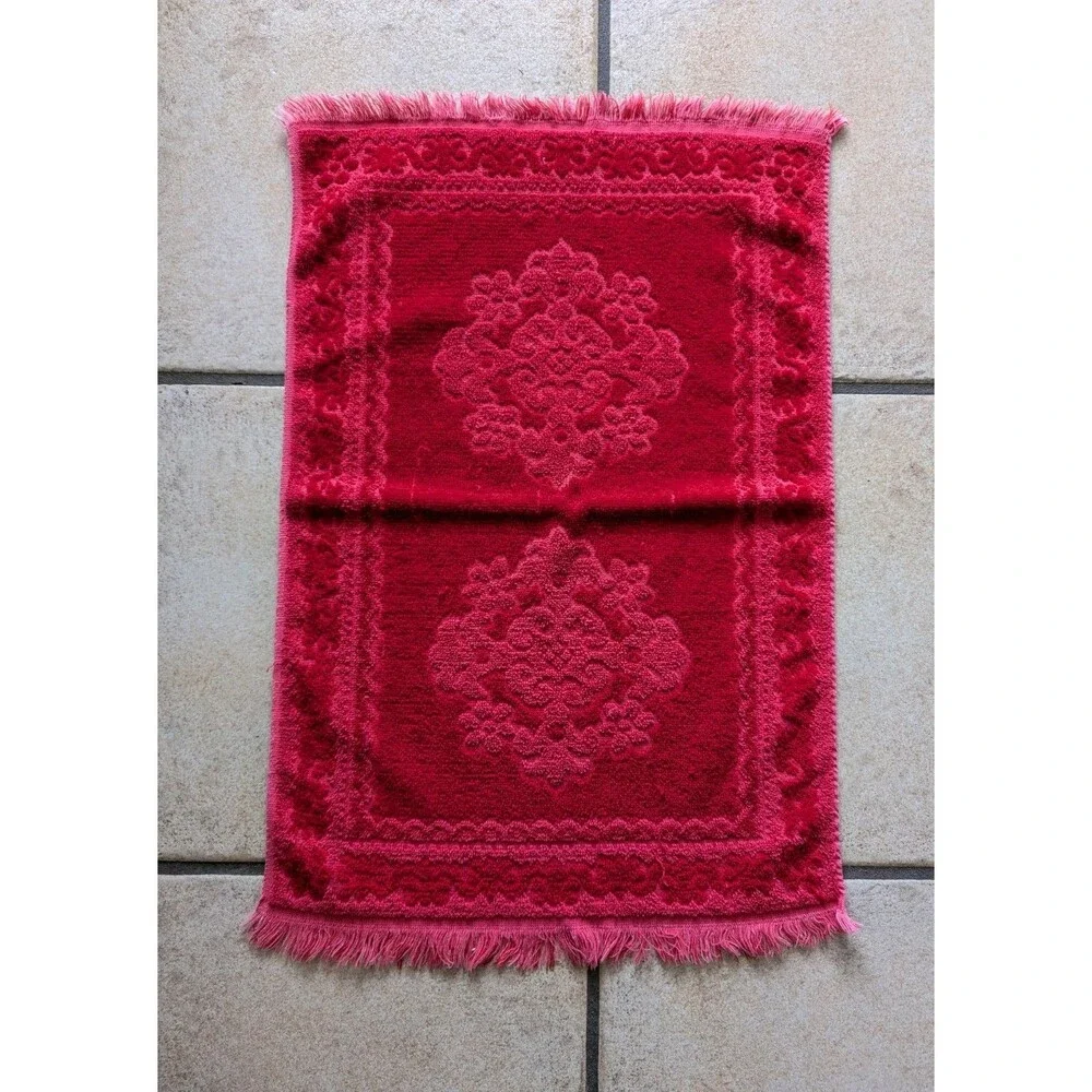 Vintage Fashion Manor Decorator Towels Set of 4  Red Fringe Jacquard bath hand